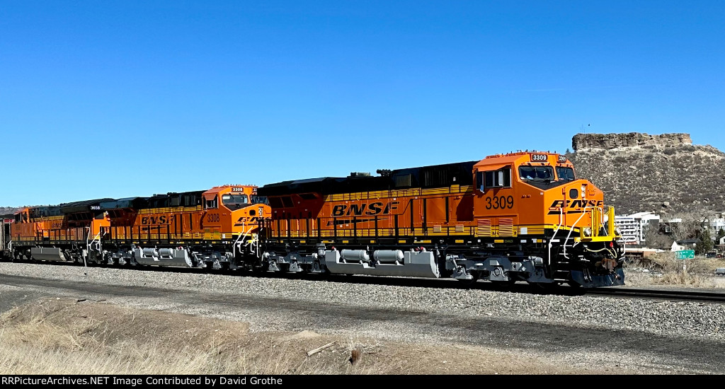 BNSF 3309